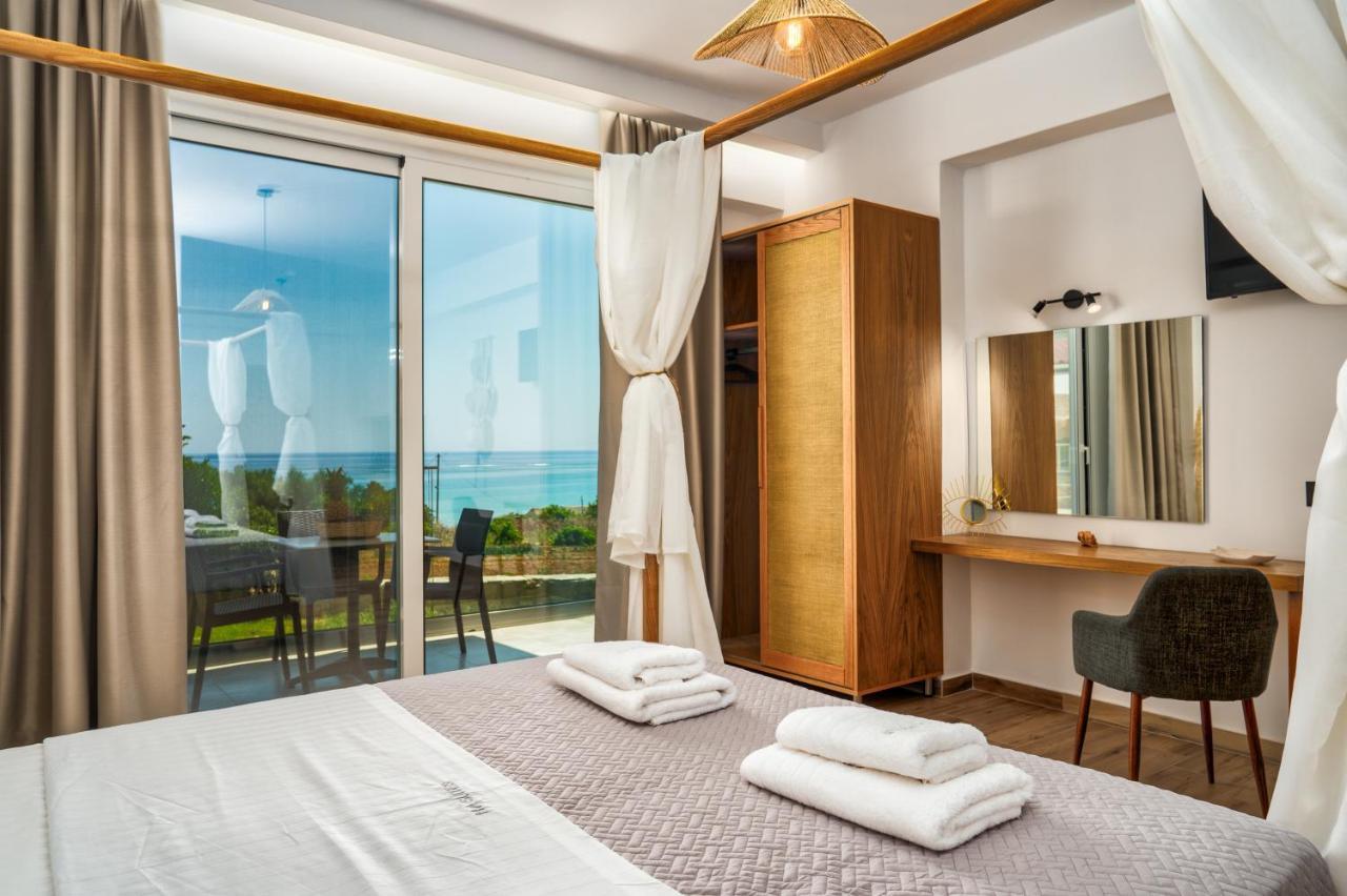 Amoudi Studios Apartments Hotel Buitenkant foto