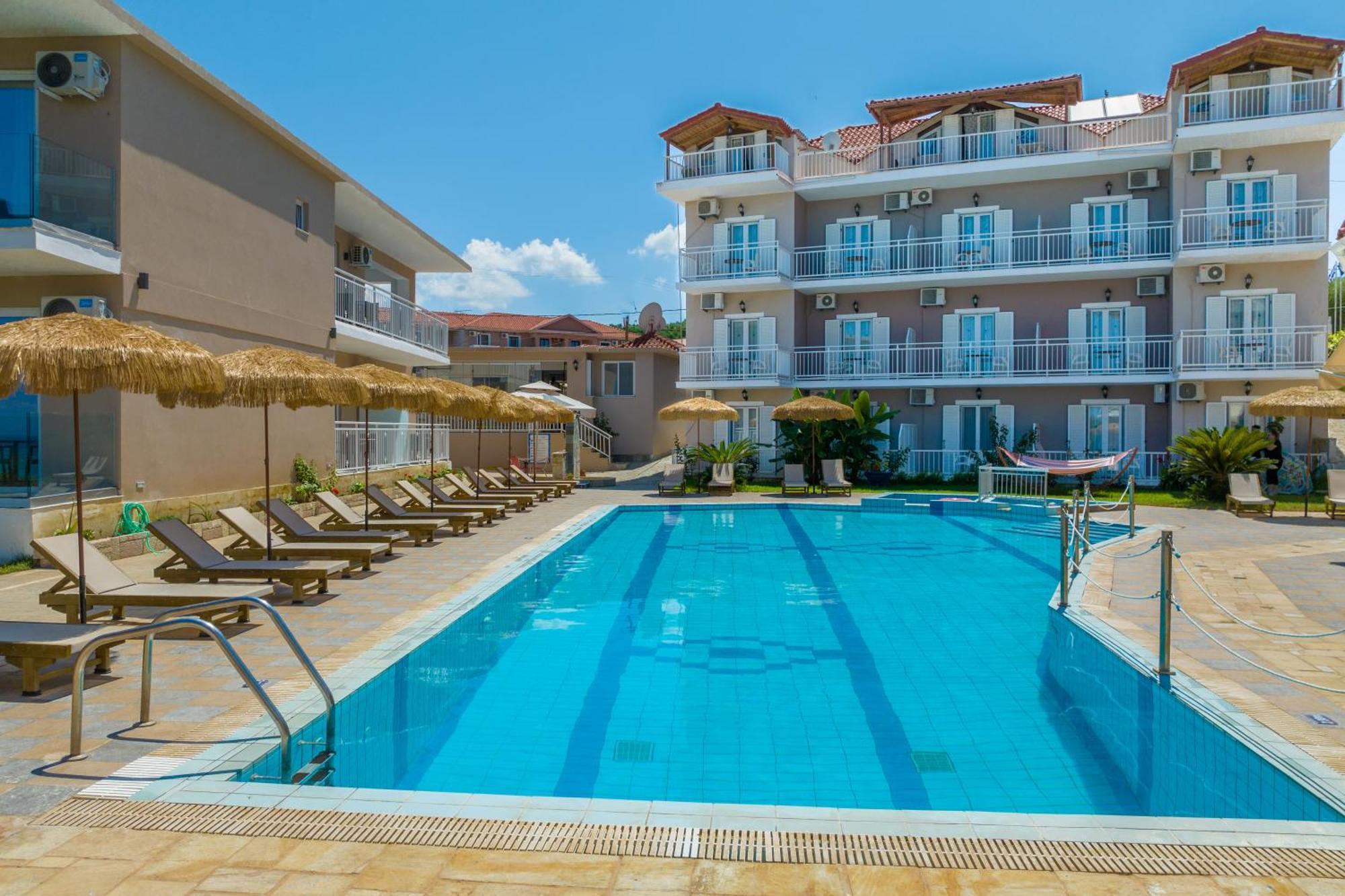Amoudi Studios Apartments Hotel Buitenkant foto