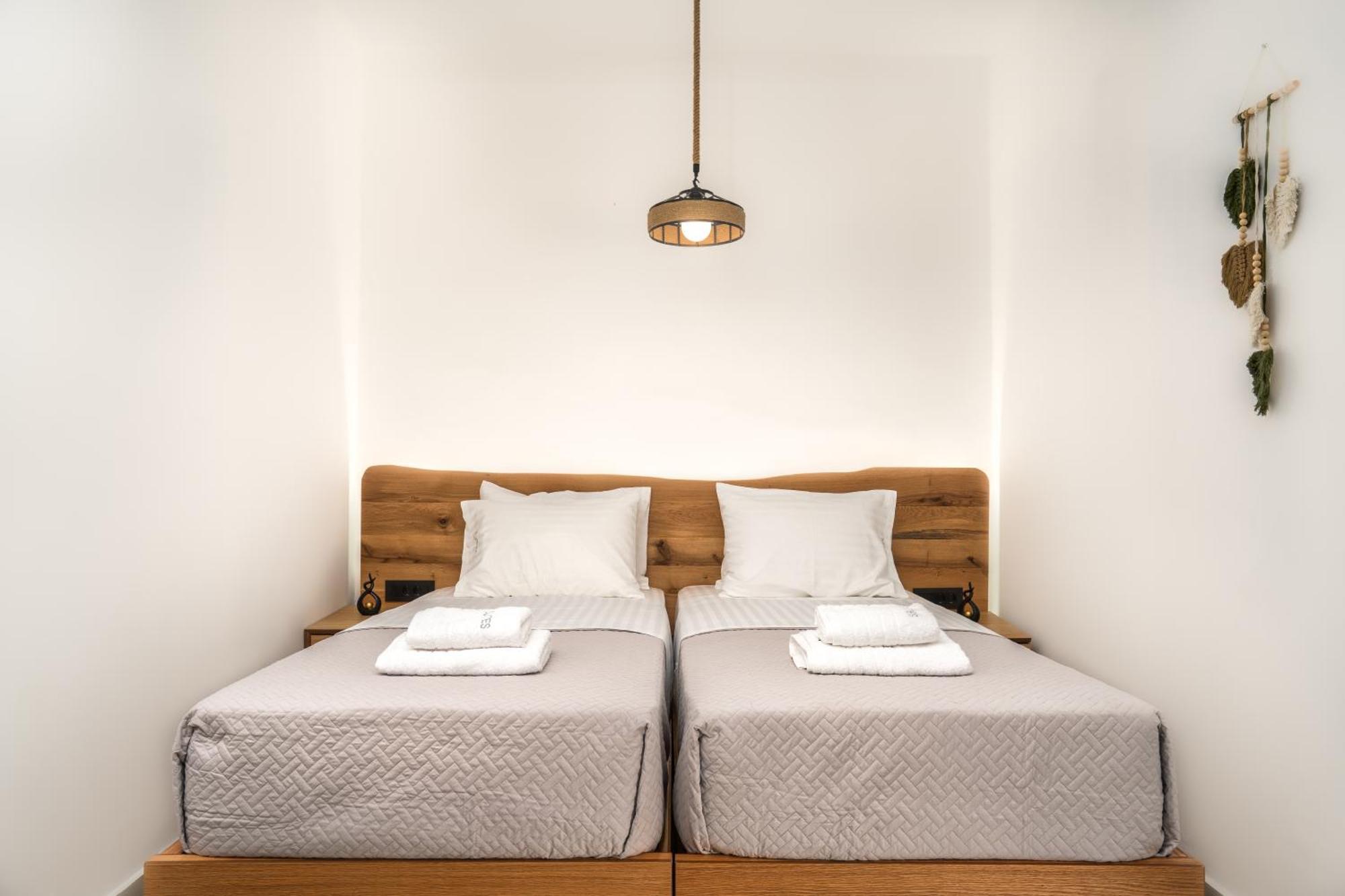 Amoudi Studios Apartments Hotel Buitenkant foto