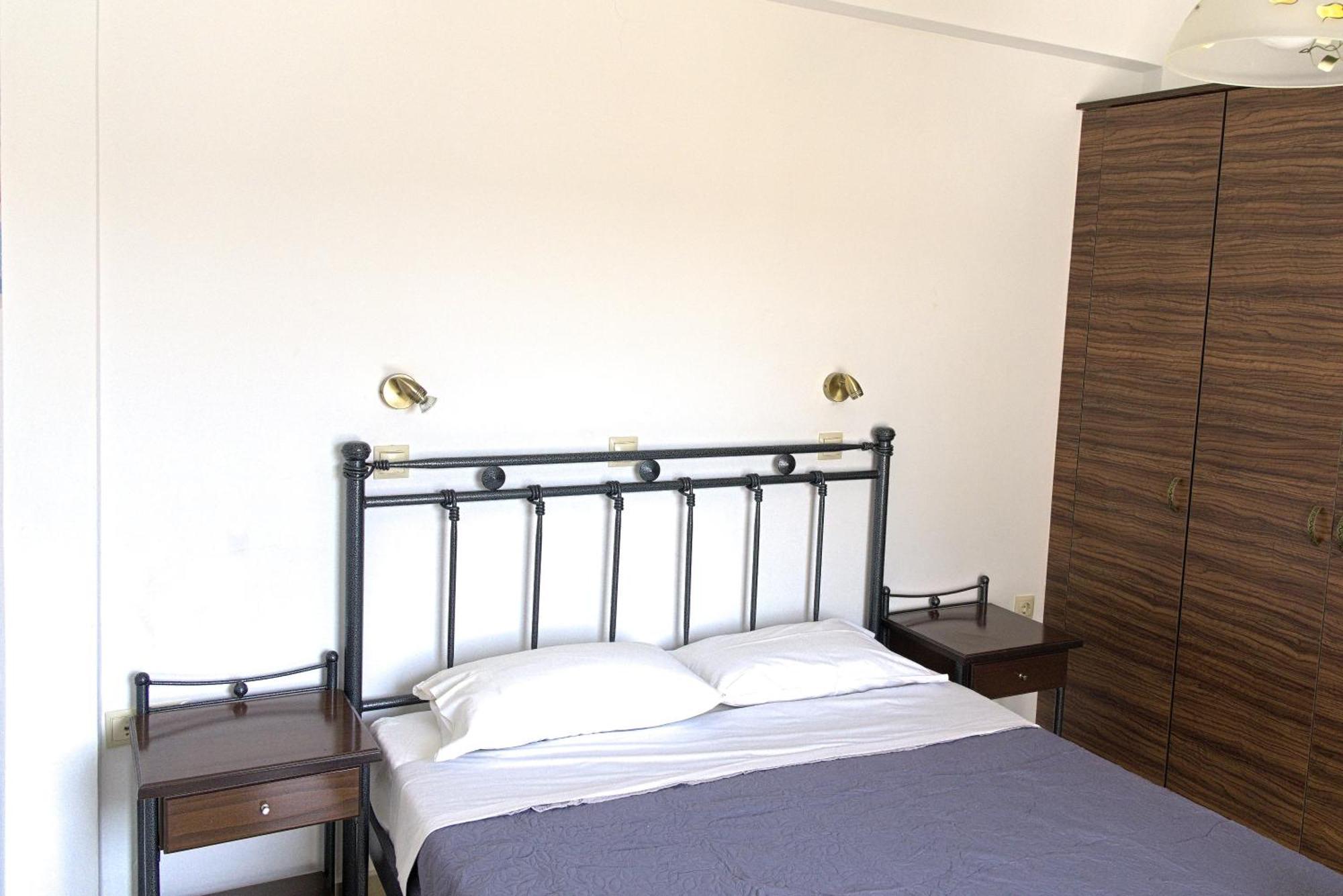Amoudi Studios Apartments Hotel Kamer foto